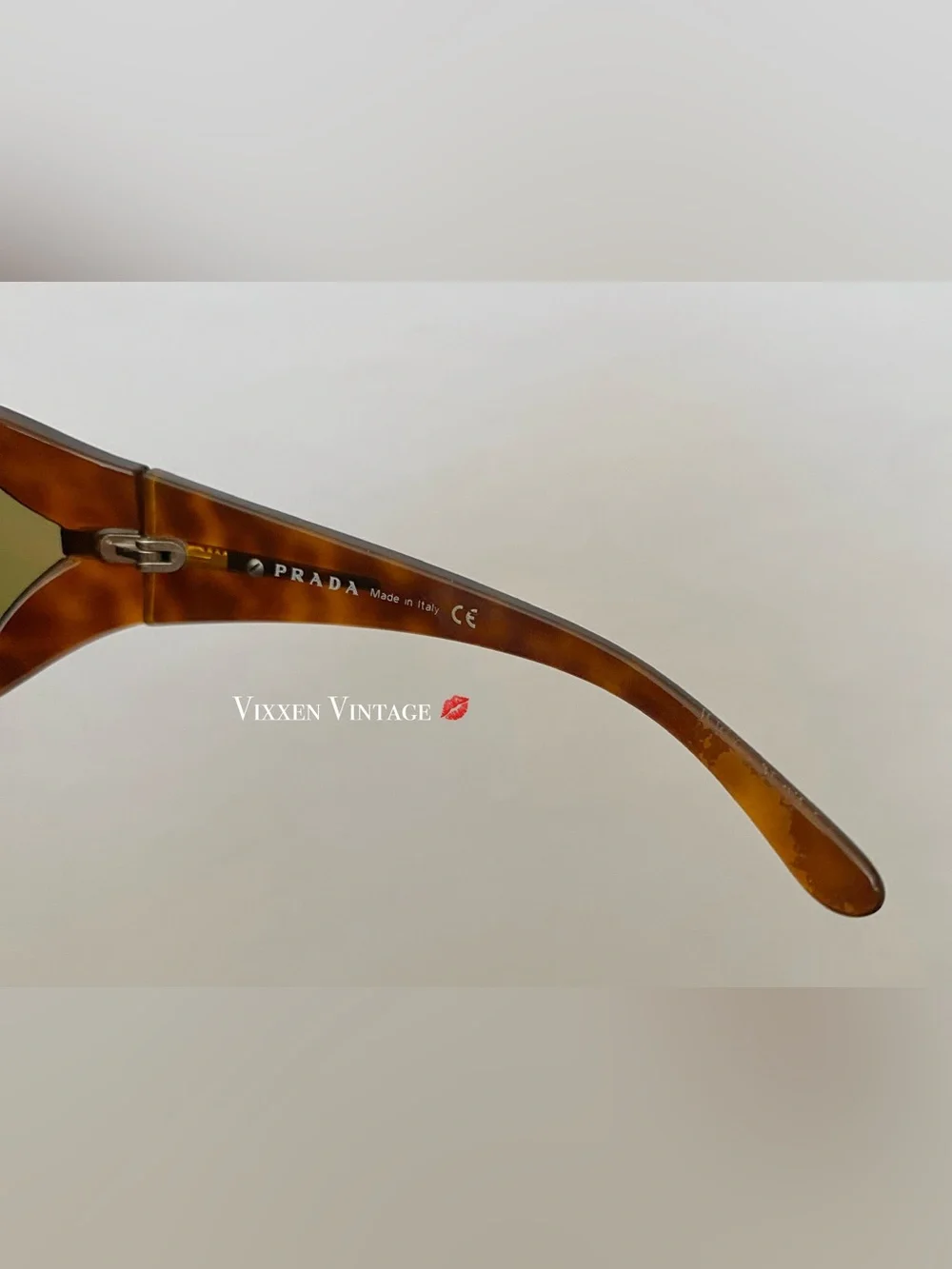 VINTAGE Y2K PRADA CHUNKY WRAP-AROUND SHIELD TORTOISE SHELL SUNGLASSES IN BROWN - Picture 11 of 13
